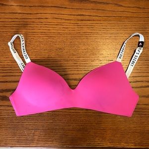 Victoria Secret t shirt wireless bra